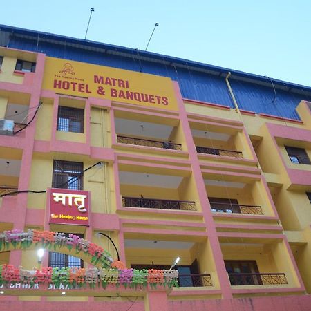 Matri Hotel & Banquets Patna  Kültér fotó